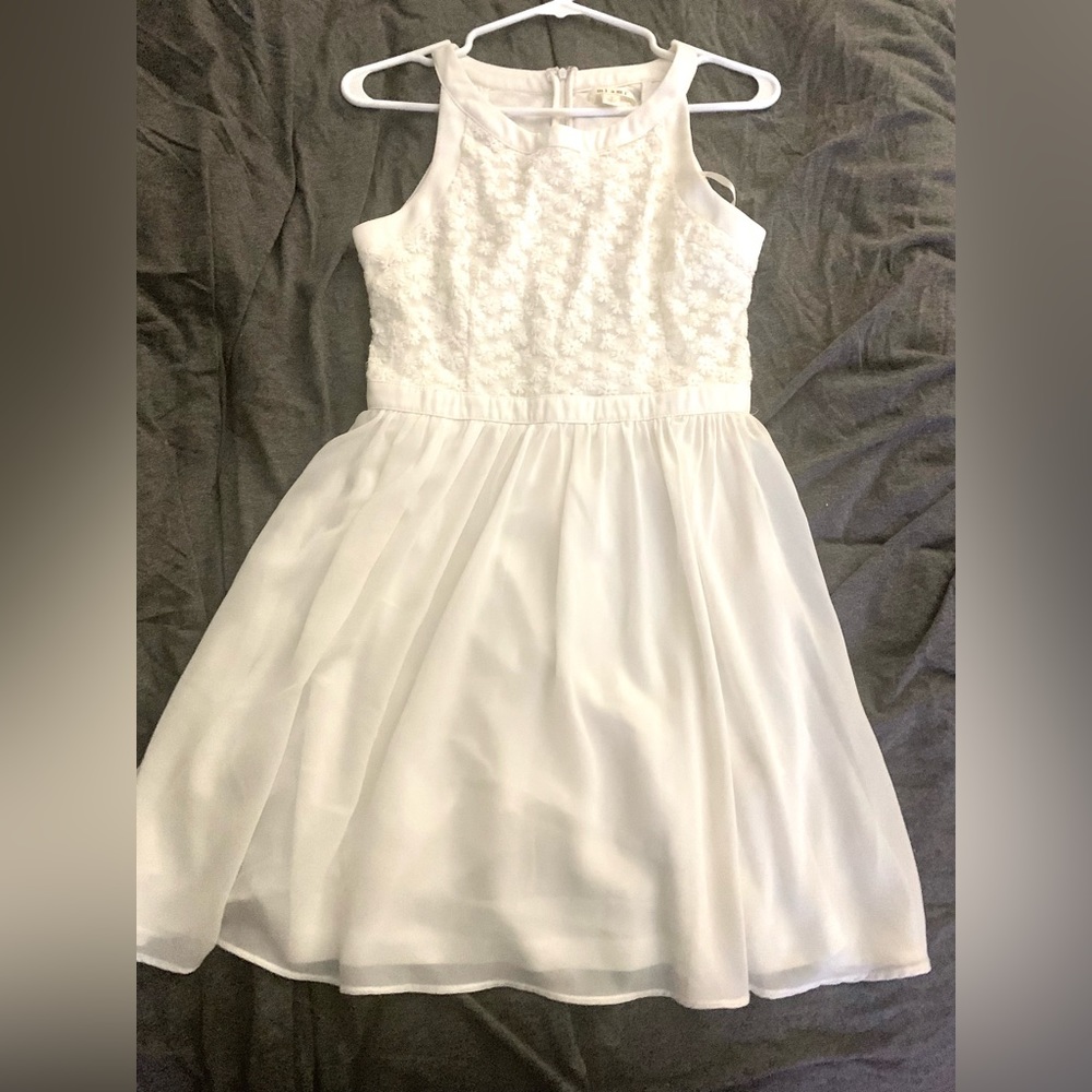 White floral dress,size small